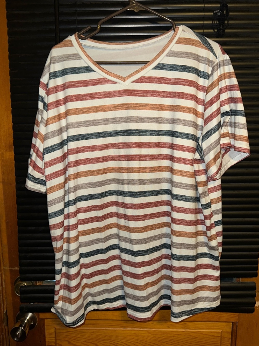 Shien curve
striped 2x top